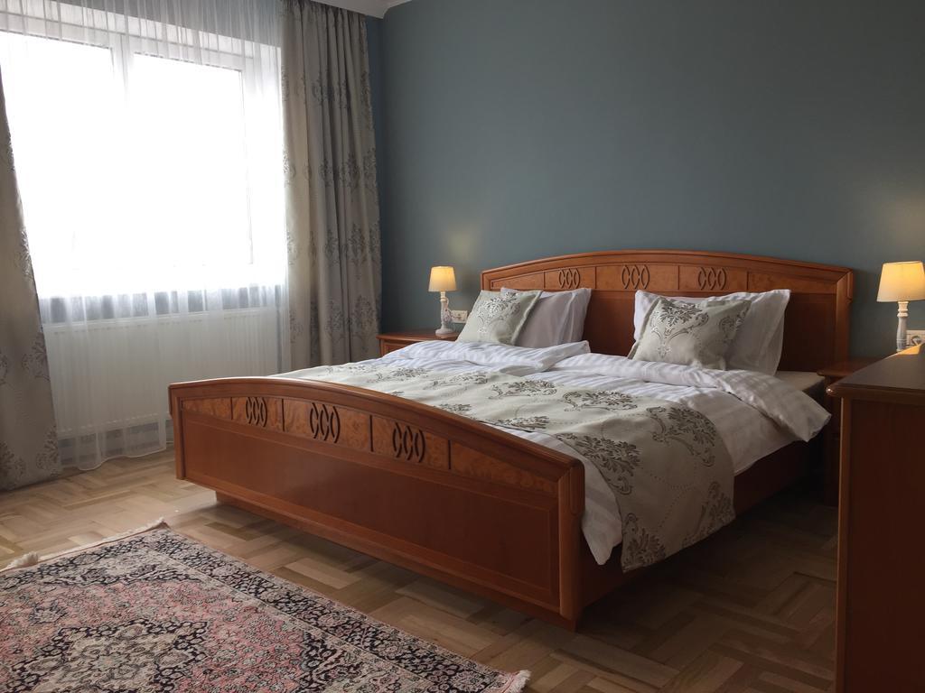 Kiem Premium Apartments 布拉索夫 外观 照片